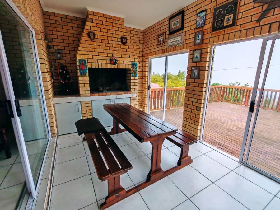 3 Bedroom Property for Sale in Dana Bay Western Cape
